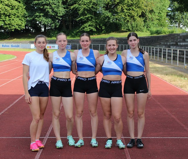 Anna, Teresa, Eva. Laura und Lina (v.l.)